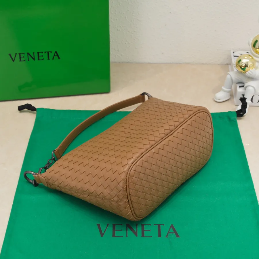 BV Classic Ladies Shoulder Tote Bag