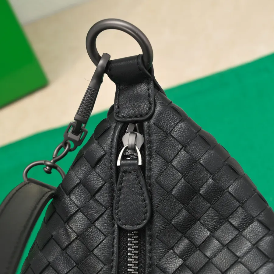 BV Classic Ladies Shoulder Tote Bag