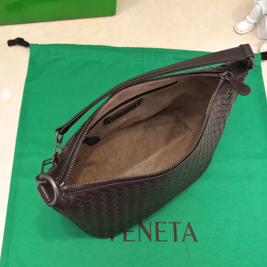 BV Classic Ladies Tote Bag with Shoulder Strap