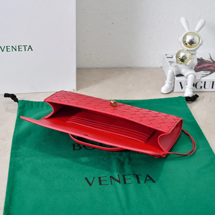 BV Andiamo Evening Handbag
