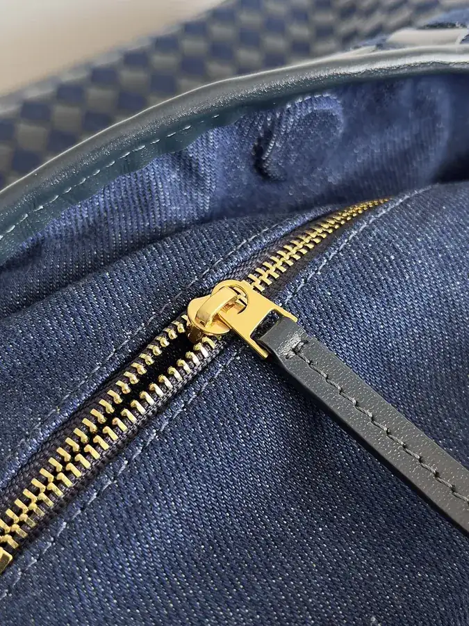 BOTTEGA VENETA Hop Large Vintage Denim Tote