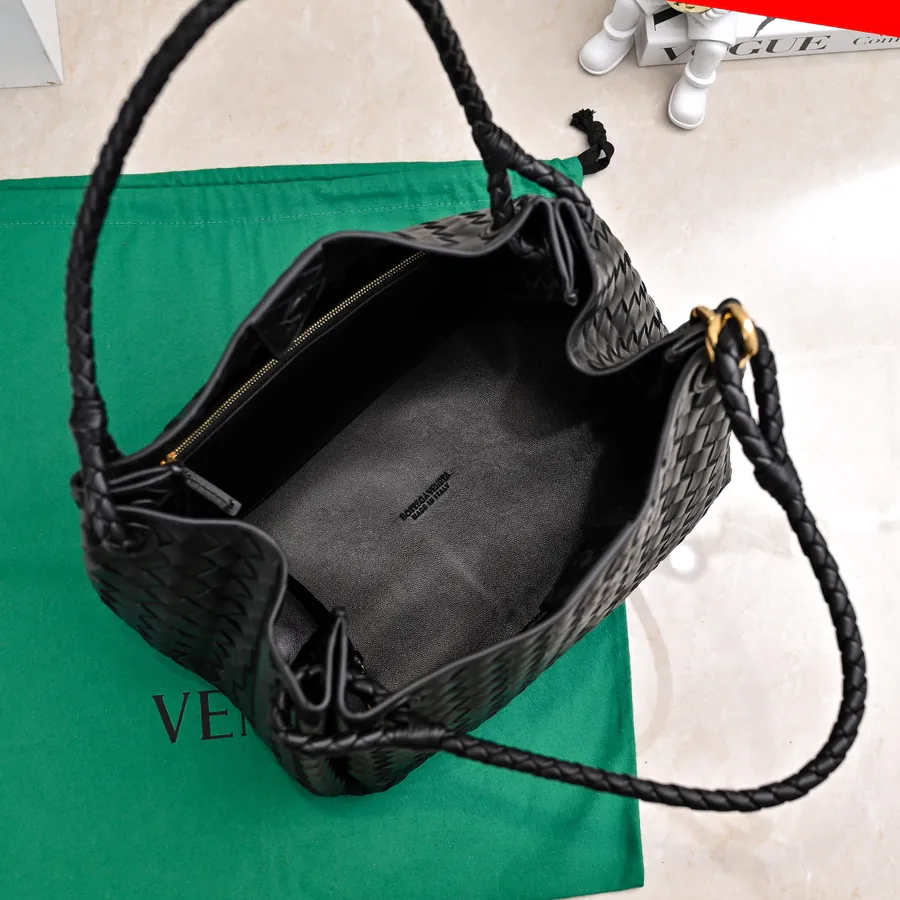 Andiamo Parachute Bucket Bag Large