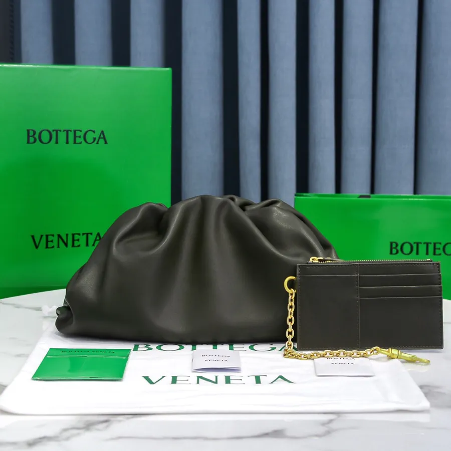Bottega Veneta Pouch Cloud Bag Grained Calfskin