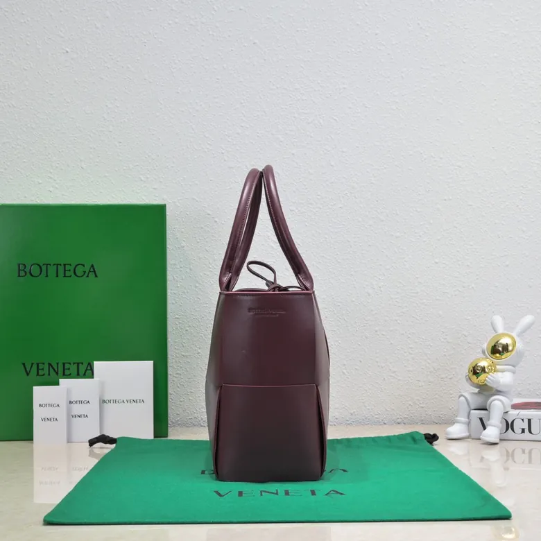 Arco Large Tote Handbag with Official Calfskin and Inner Calfskin SLIP