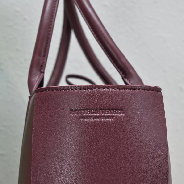 Arco Large Tote Handbag with Official Calfskin and Inner Calfskin SLIP