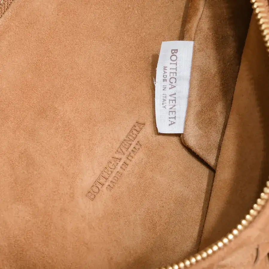 JODIE Bucket Bag in Grained Calfskin