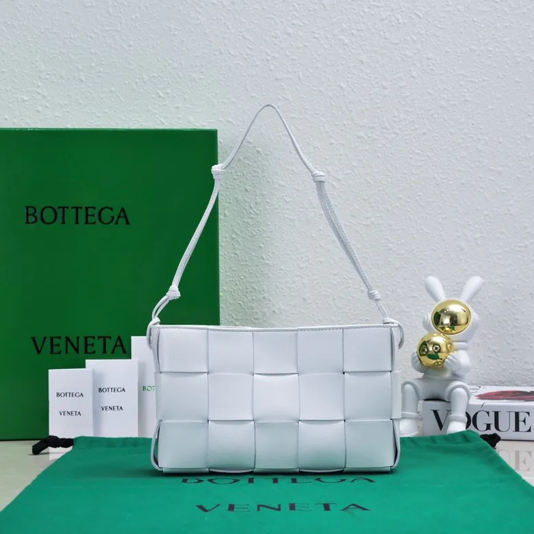 BV 2023 Cassette Rope Strap Crossbody Bag