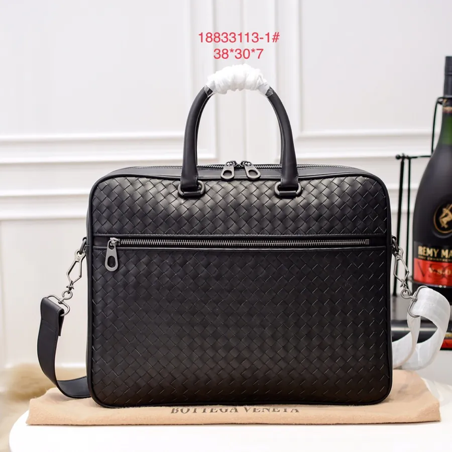 BOTTEA VENETA Bucket Bag