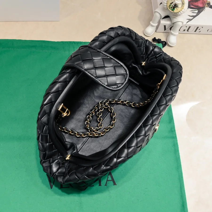 Bottega Venetia Lauren 1980 Bucket Bag