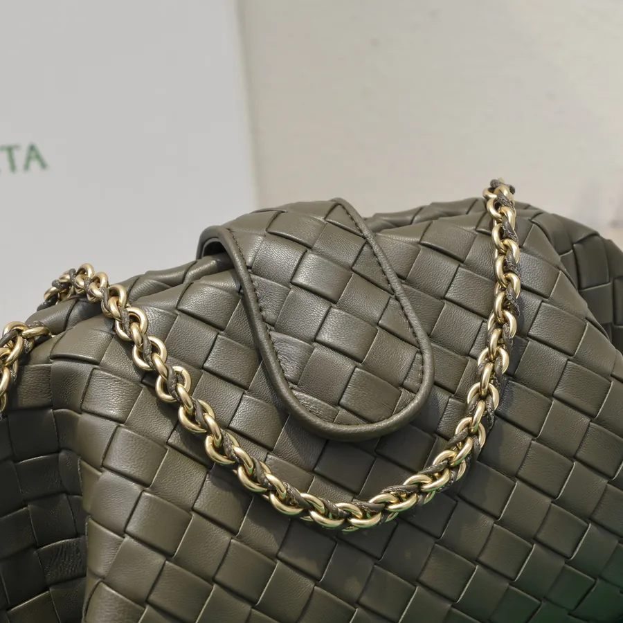 Bottega Venetia Lauren 1980 Bucket Bag