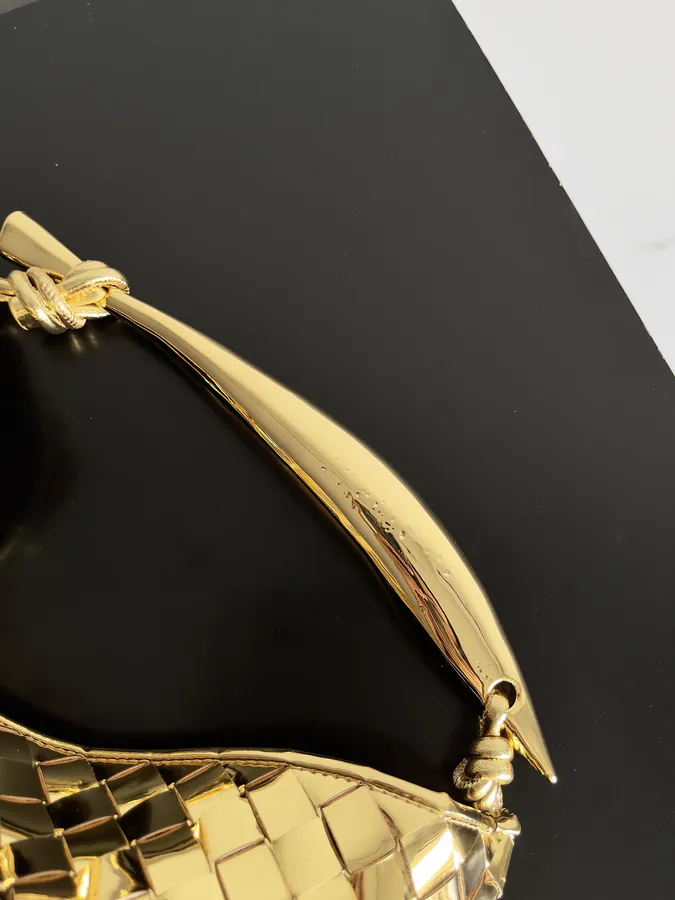 Muse Bronze Handle Sardine Bag Modern Sculptural Design