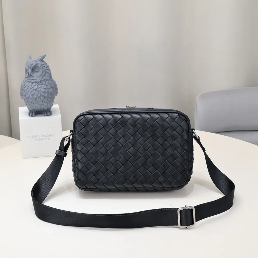 Intrecciato Woven Leather Crossbody Bag