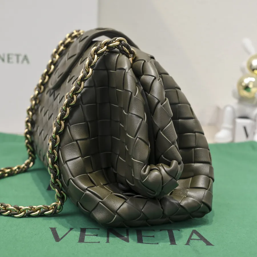 Bottega Venetia Lauren 1980 Bucket Bag