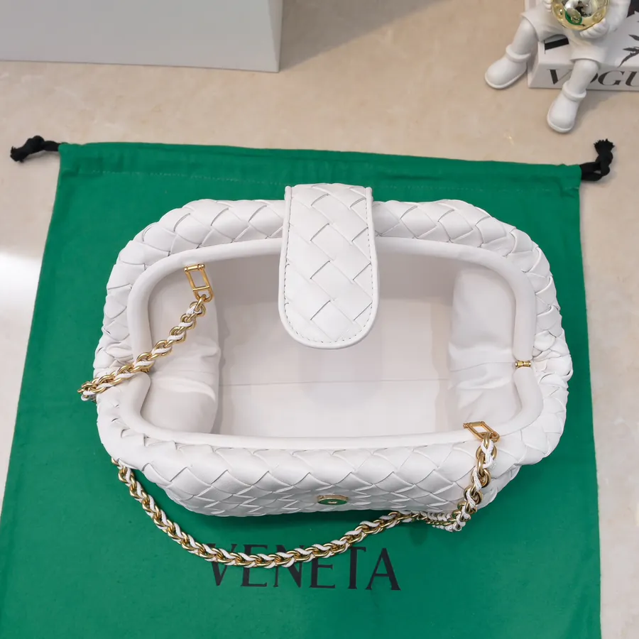 Bottega Venetia Lauren 1980 Bucket Bag
