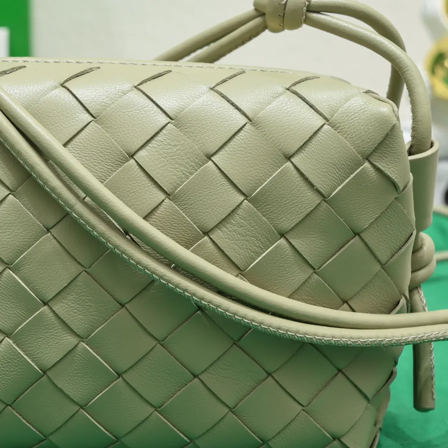 B家 New Large Loop Camera Bag