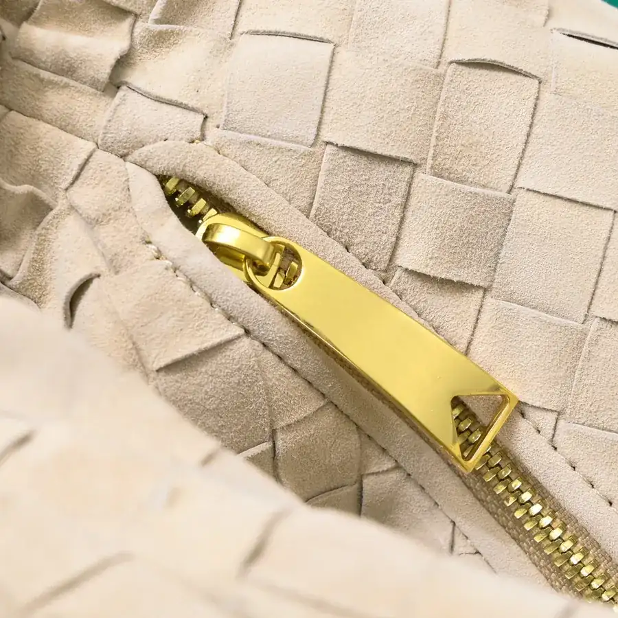 JODIE Bucket Bag in Grained Calfskin