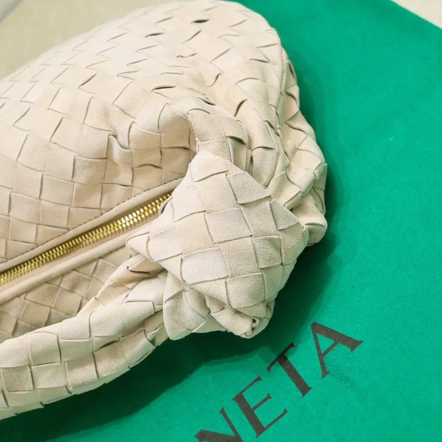 JODIE Bucket Bag in Grained Calfskin