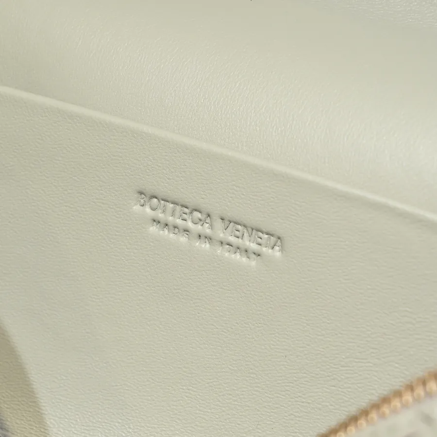 Bottega Venetia Lauren 1980 Bucket Bag
