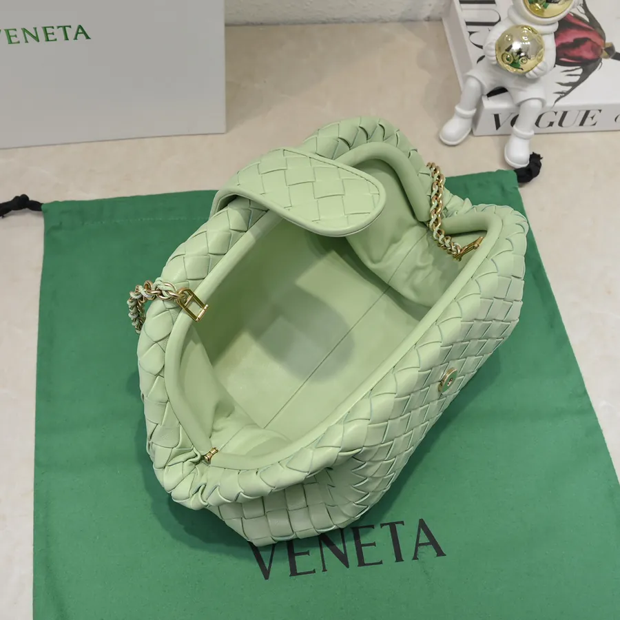 Bottega Venetia Lauren 1980 Bucket Bag