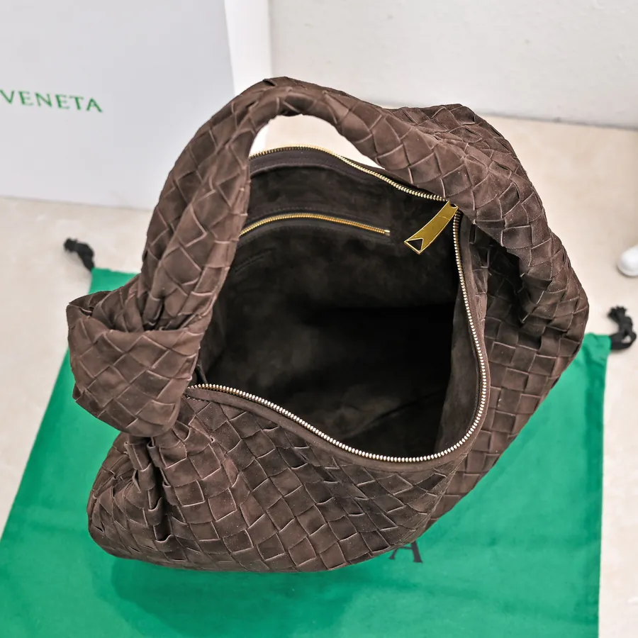 Jodie Trendy Large Bucket Bag with New Knot Design