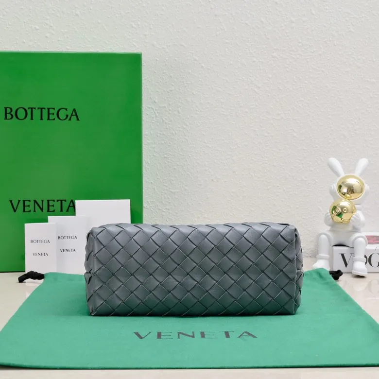 Intrecciato编织皮革小号手提包