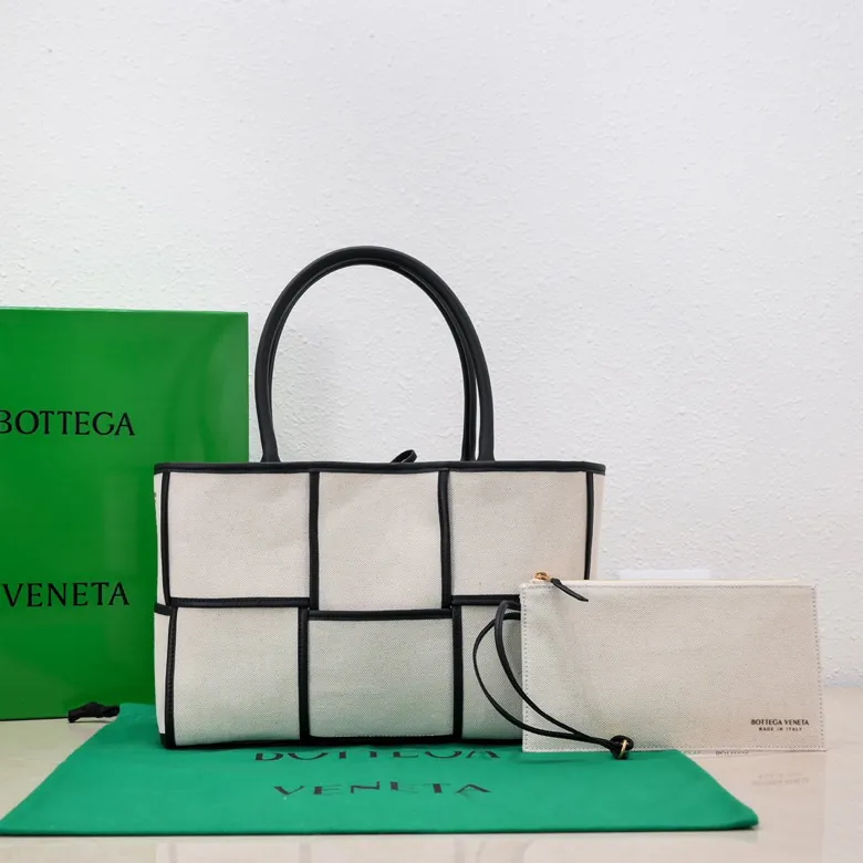B Family New Arrival Arco Tote