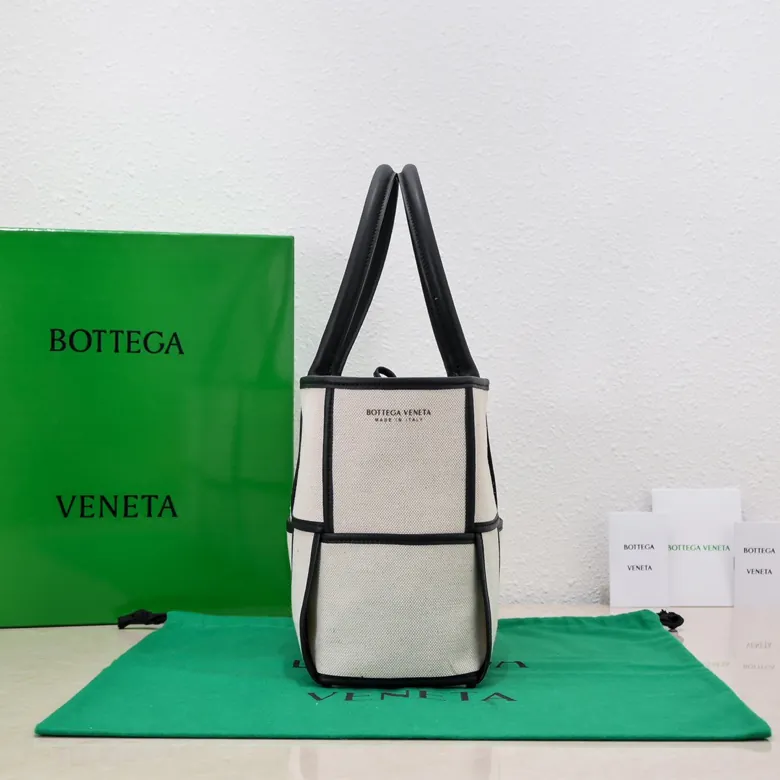 B Family New Arrival Arco Tote