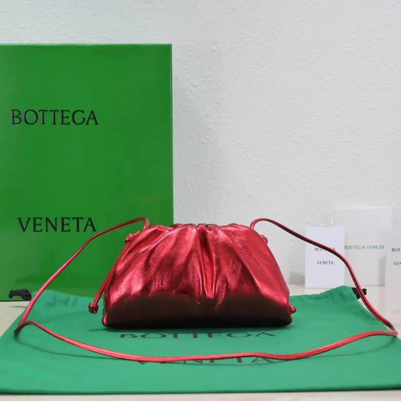 The Pouch Golden Cloud Bag