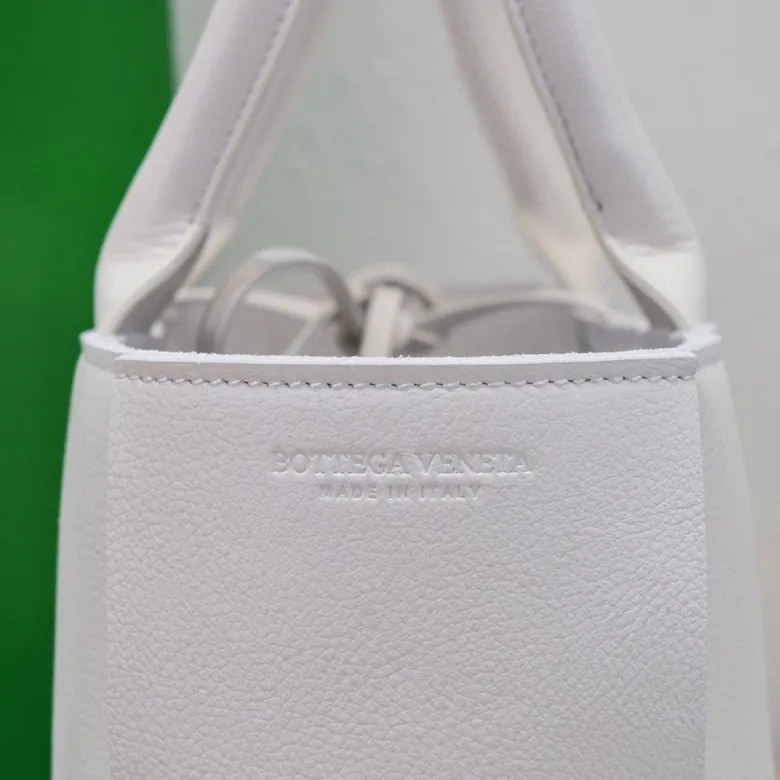 Arco Tote in Grained Calfskin, SLIP Handbag with Side Logo