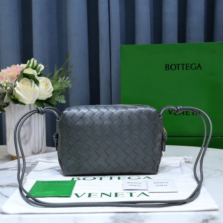 B家 New Large Loop Camera Bag