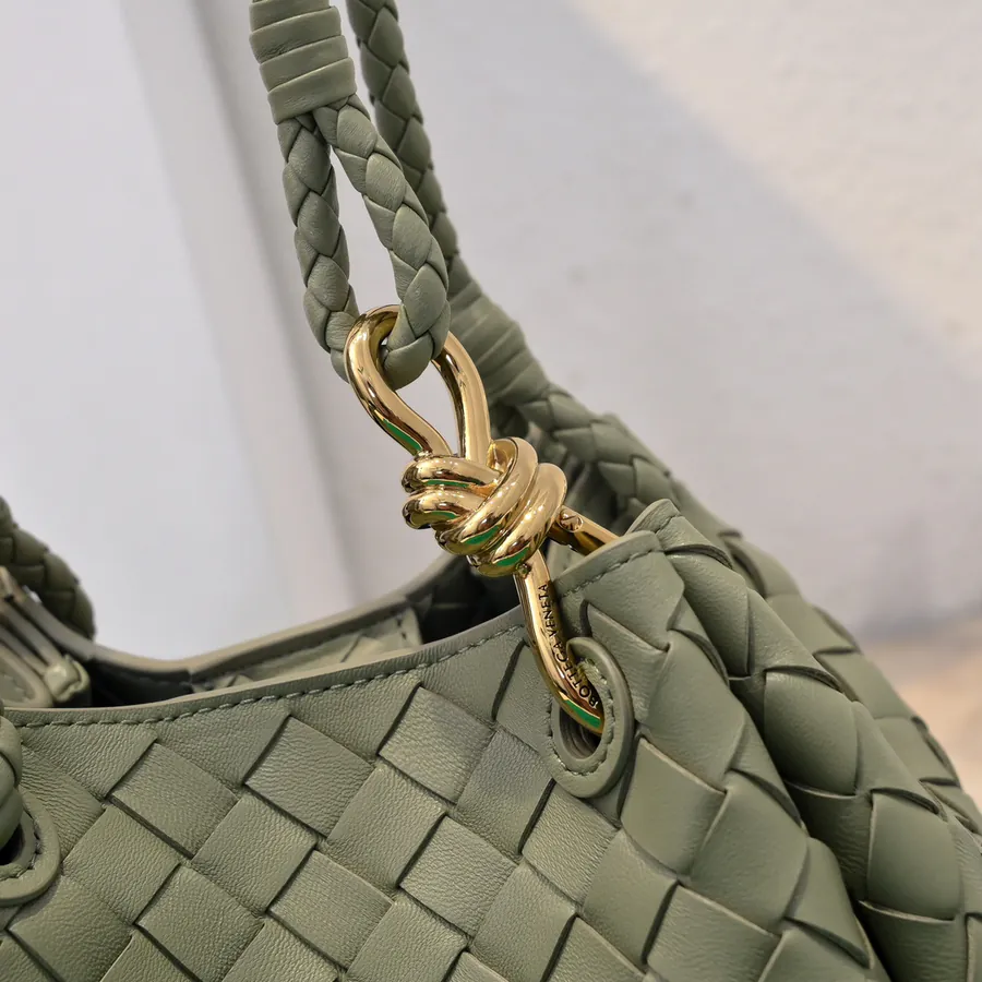 Andiamo Parachute Tote Retro Inspired Multifunctional Handbag