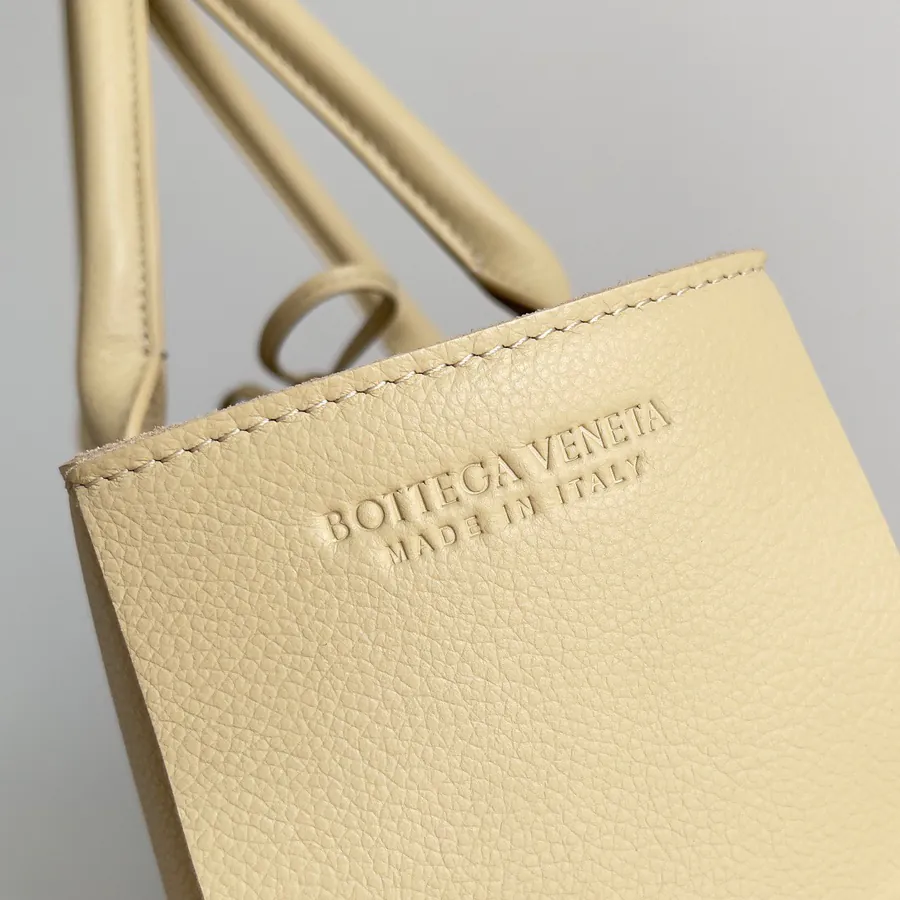 Arco Tote Handbag in Grained Calfskin