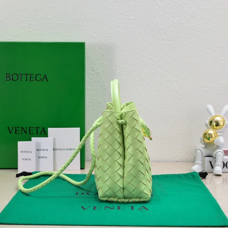 B Intrecciato编织小号手提包,可调节斜挎背带