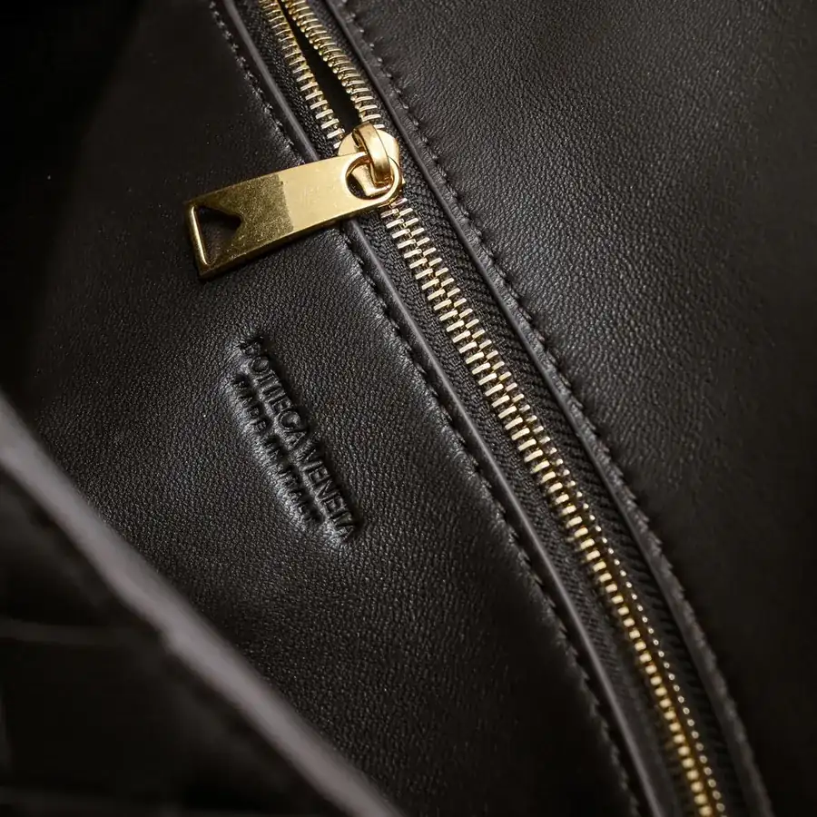 Bottega Veneta Mini Andiamo