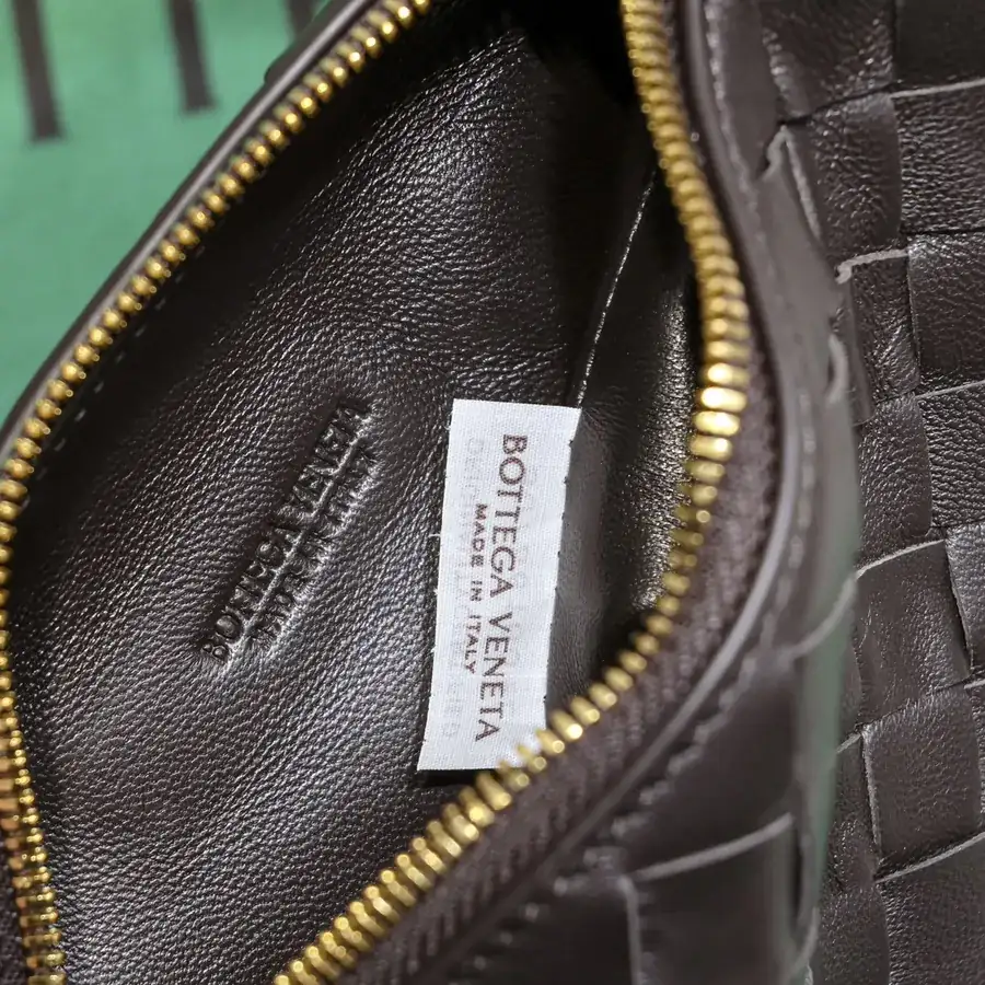 Bottega Veneta Intrecciato Lunch Bag with Curved Handle