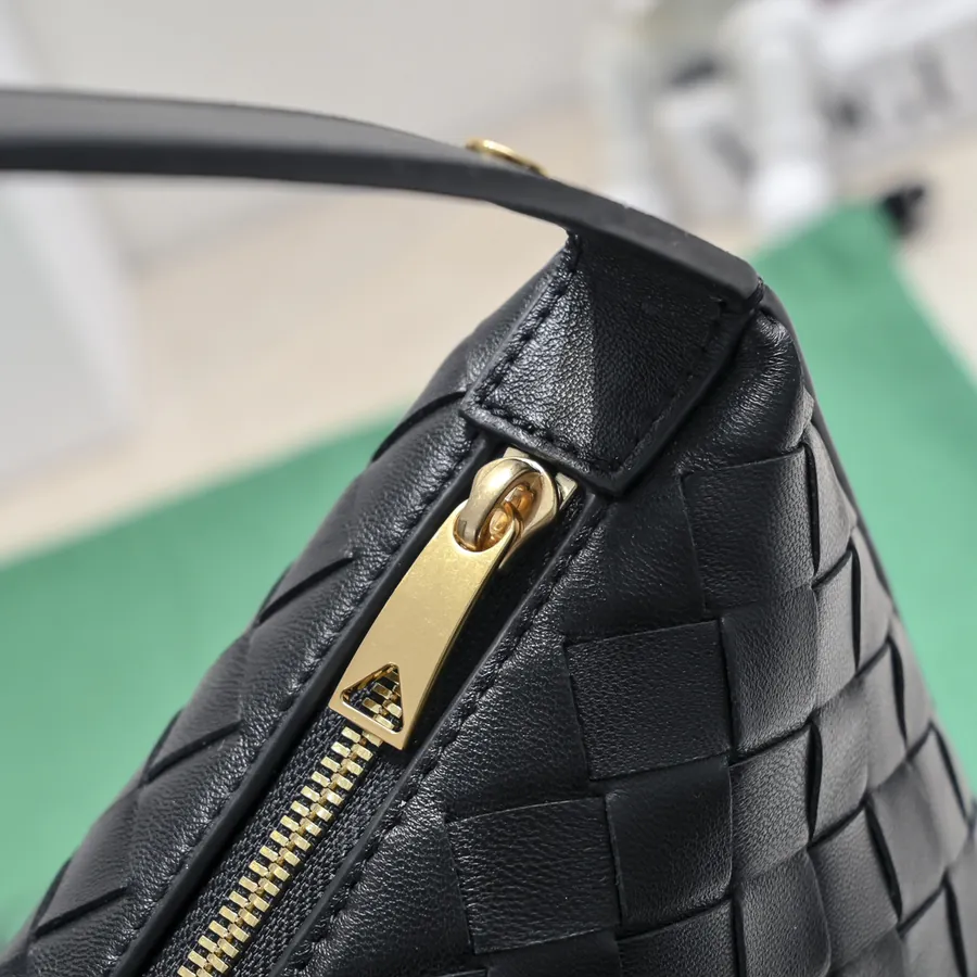 Bottega Veneta Intrecciato Lunch Tote with Curved Handle