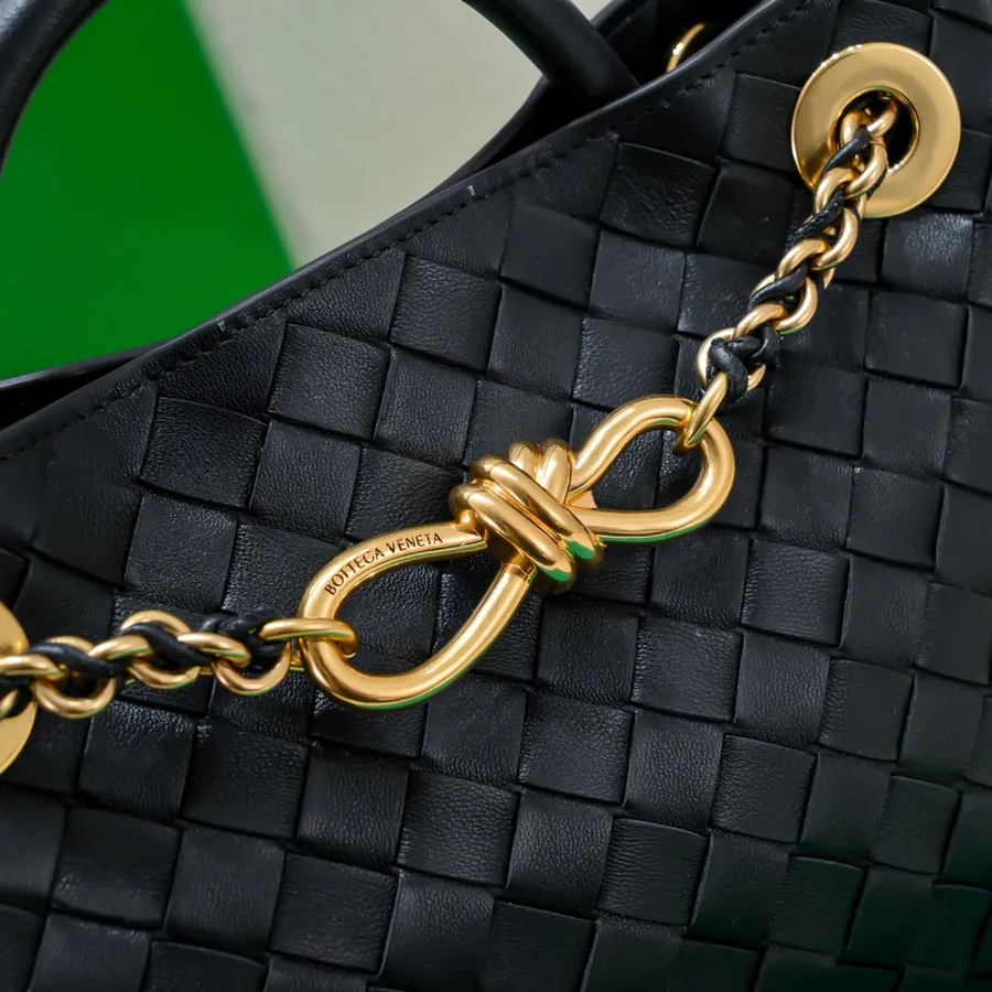 BOTTEGA VENETA Andiamo Mini Chain Bag