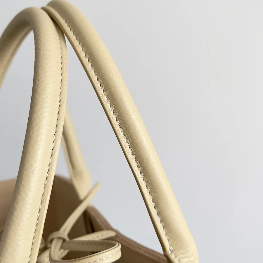 Arco Bucket Bag in Grained Calfskin