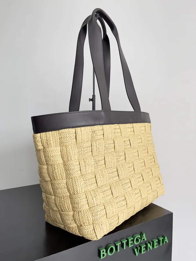 Bv Bv Grass Basket Tote