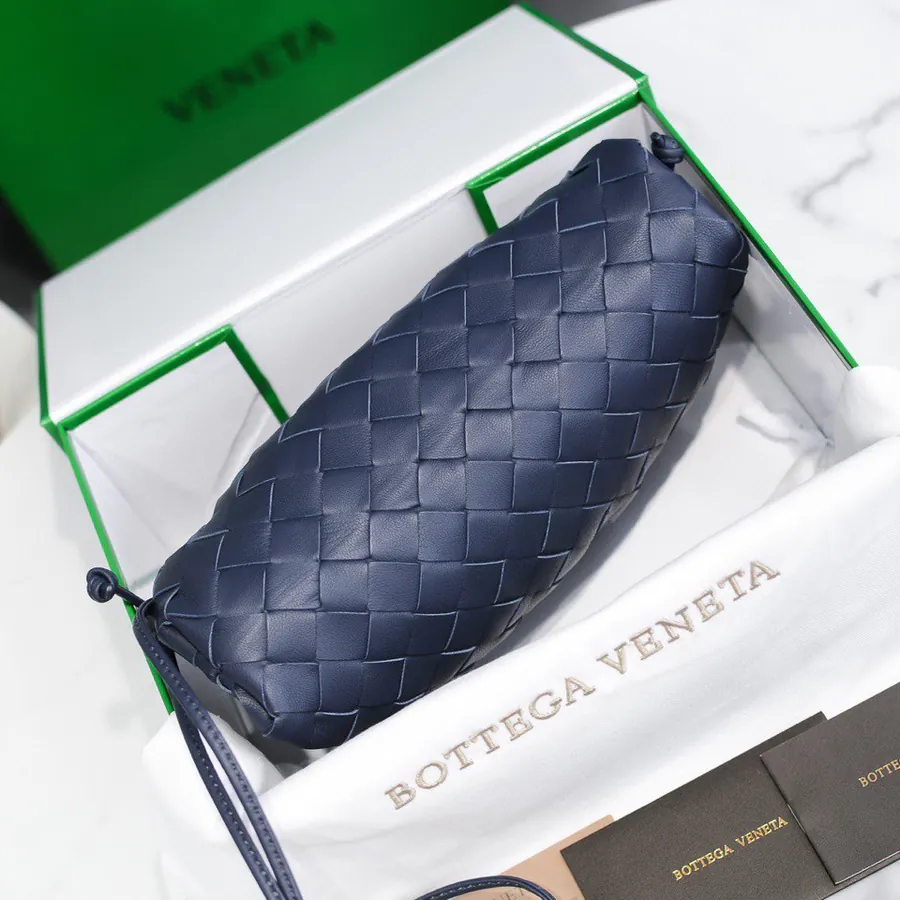 Big Grid Weave The Pouch Cloud Bag First Designer Series