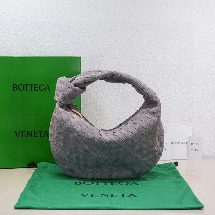 JODIE Bucket Bag in Grained Calfskin