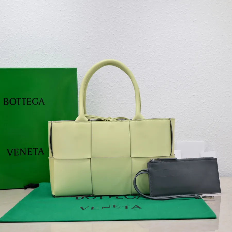 Arco Small Bucket Bag with Grained Calfskin and Sheepskin Lining