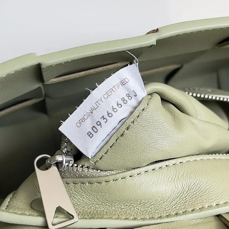BV Cassette Bag Stylish and Casual