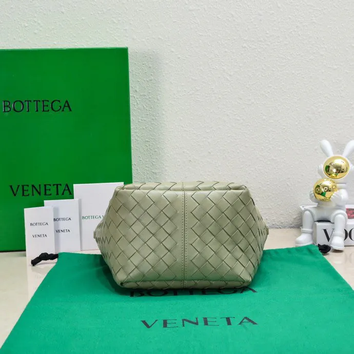 Bv 2023 New Flip Flap Tote Bag