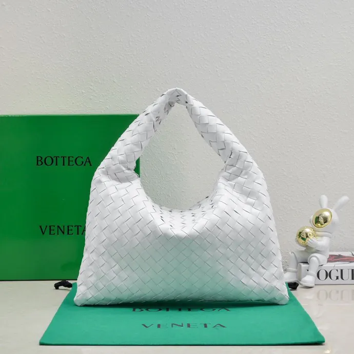 Bv New Mini HOP Bag with Pyramid Shape