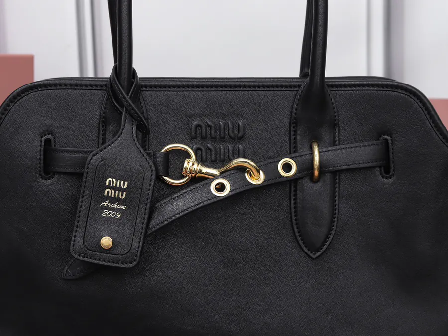 Aventure Nappa Leather Tote Bag Vintage Gold Hardware, Grained Calfskin