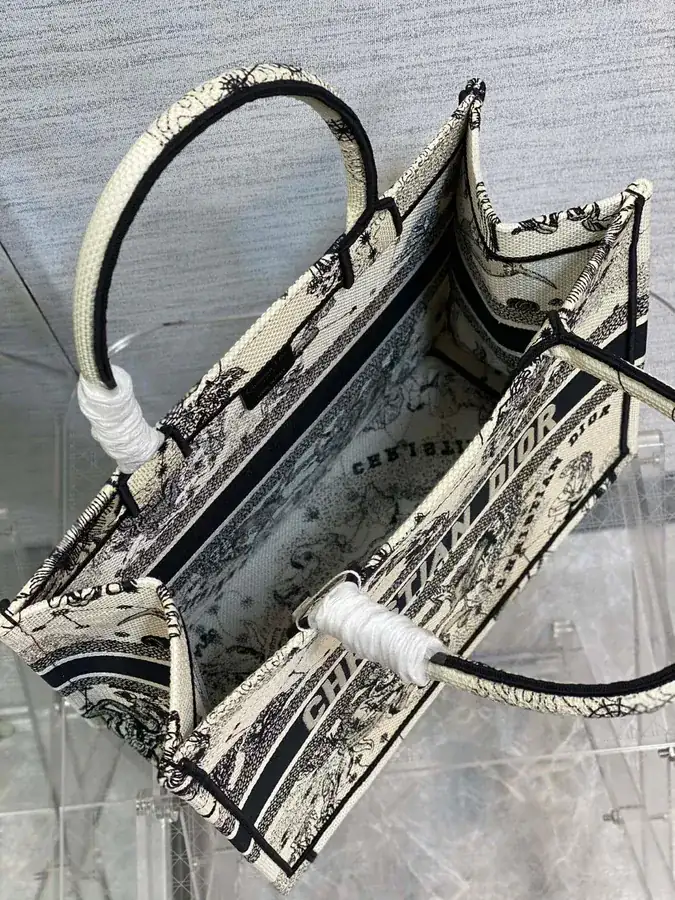 Di.or Book Tote Large Size