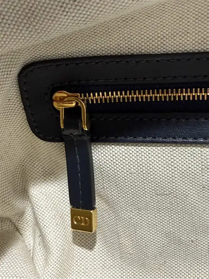 D Journey Small Hobo Bag