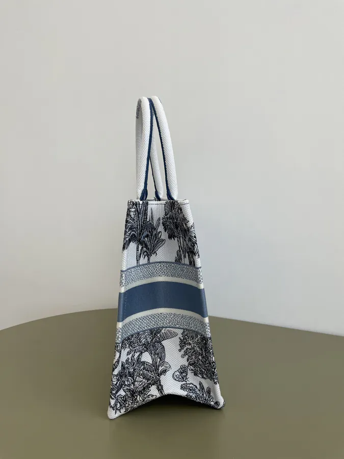 P500 Medium Tote Summer Collection