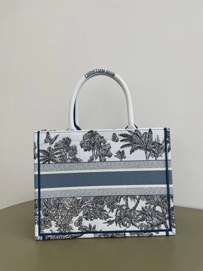P500 Medium Tote Summer Collection